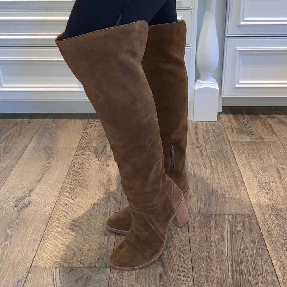 Vince Camuto Melaya Suede Brown Knee High Boots 12